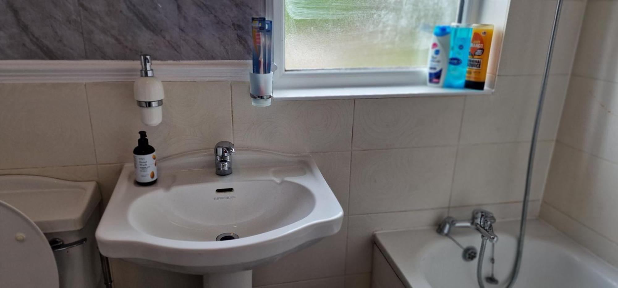 Rowan Crescent'S Luxury Stay-In 2 Streatham Vale ภายนอก รูปภาพ